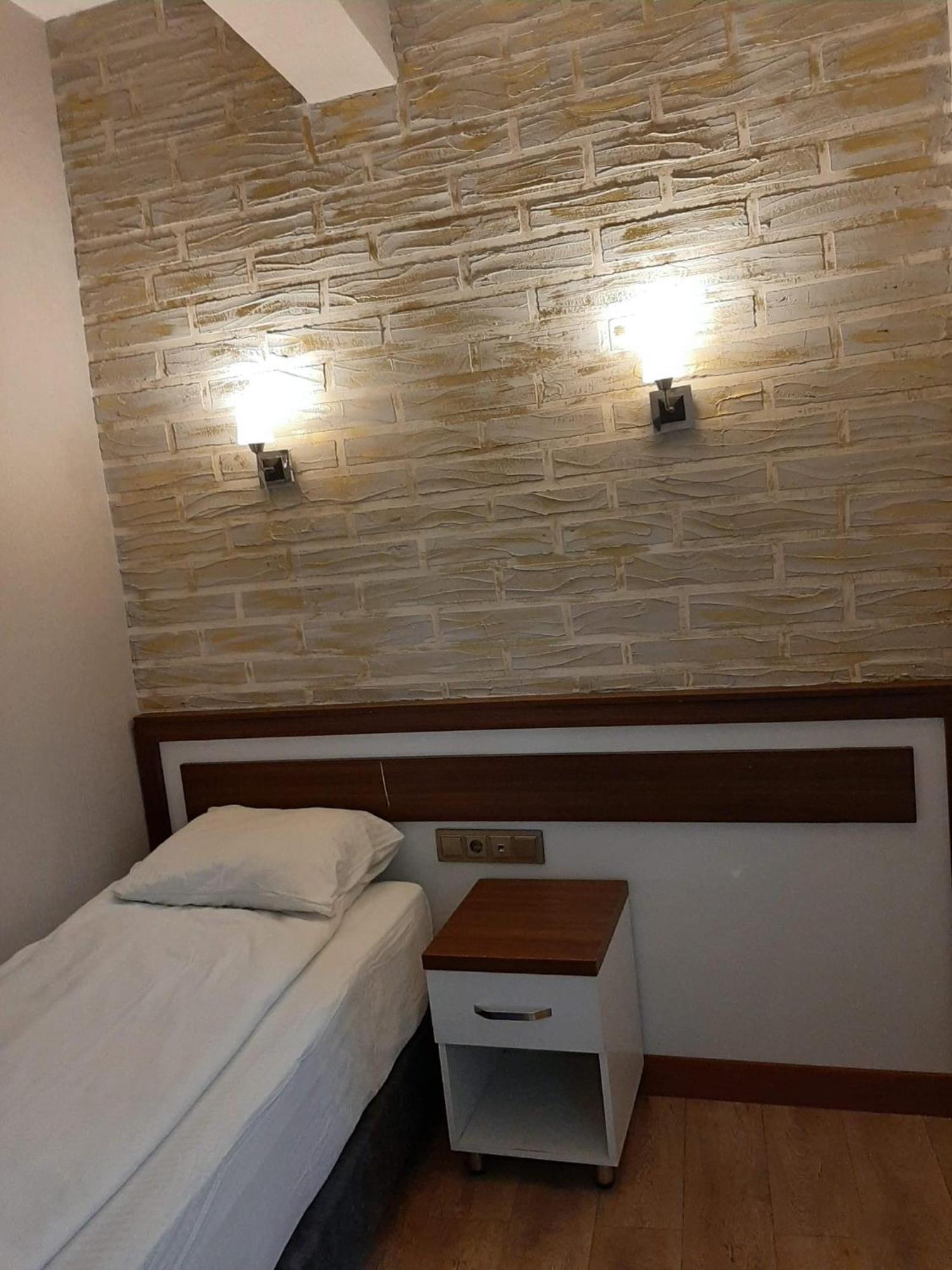 Hotel Kafkasya Kars Buitenkant foto